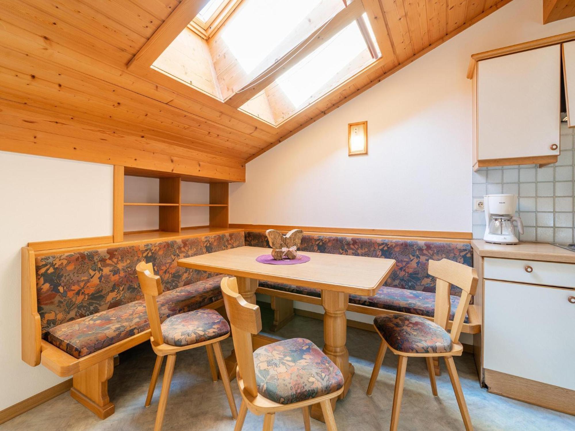 Beautiful Apartment In Mittersill With Balcony 외부 사진