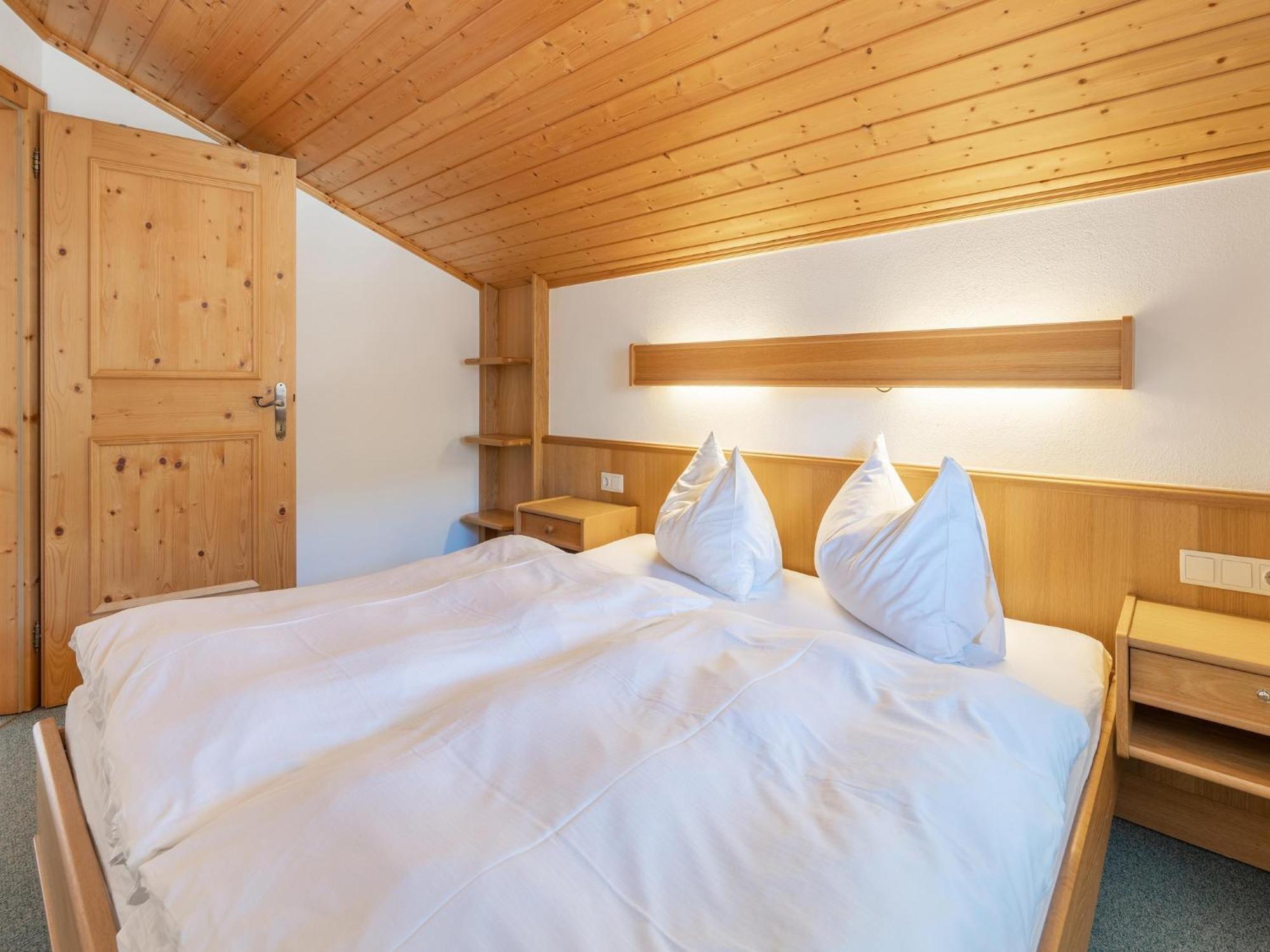 Beautiful Apartment In Mittersill With Balcony 외부 사진