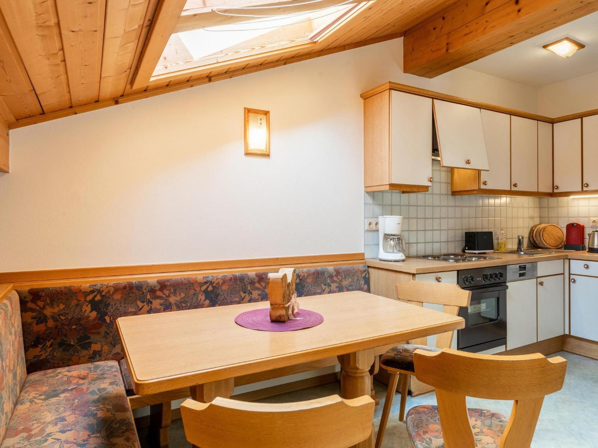 Beautiful Apartment In Mittersill With Balcony 외부 사진