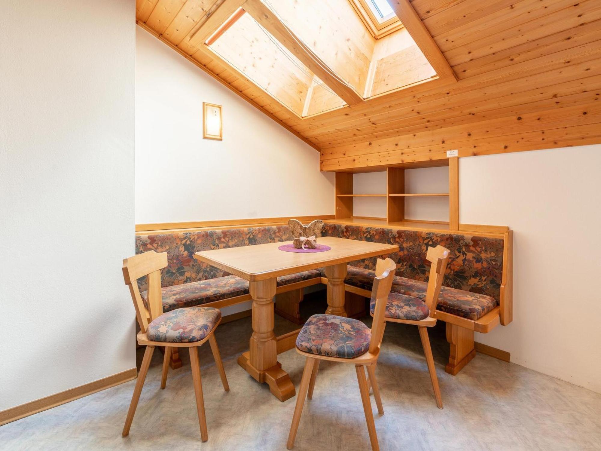 Beautiful Apartment In Mittersill With Balcony 외부 사진