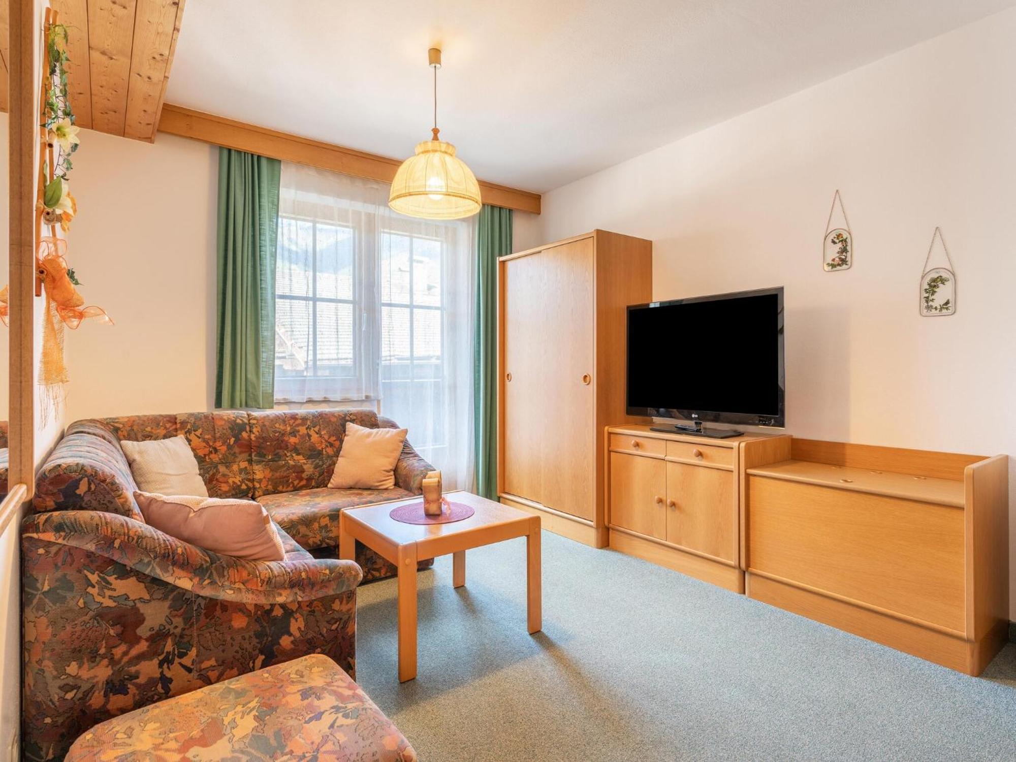Beautiful Apartment In Mittersill With Balcony 외부 사진